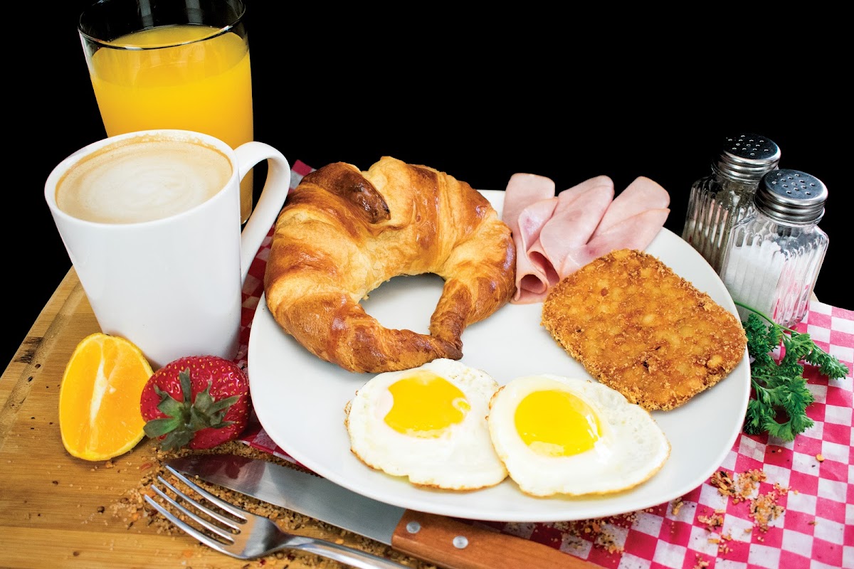 Autoplaza Cafe Latino Bakery Foods